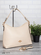 Coach Handbag L- 2117