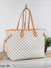 Louis Vuitton Handbag L- 446