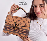 Louis Vuitton Handbag F- w19