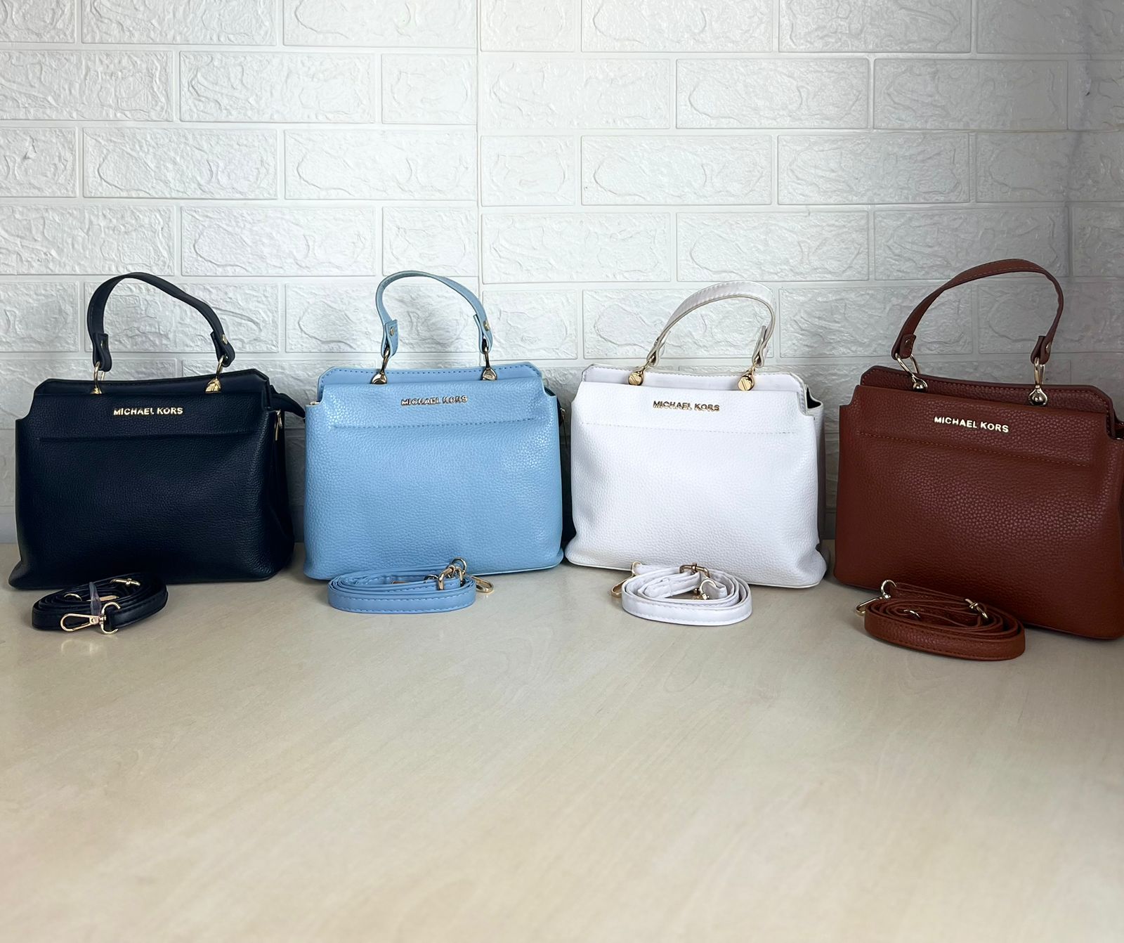 Michael Kors Handbag N- 152
