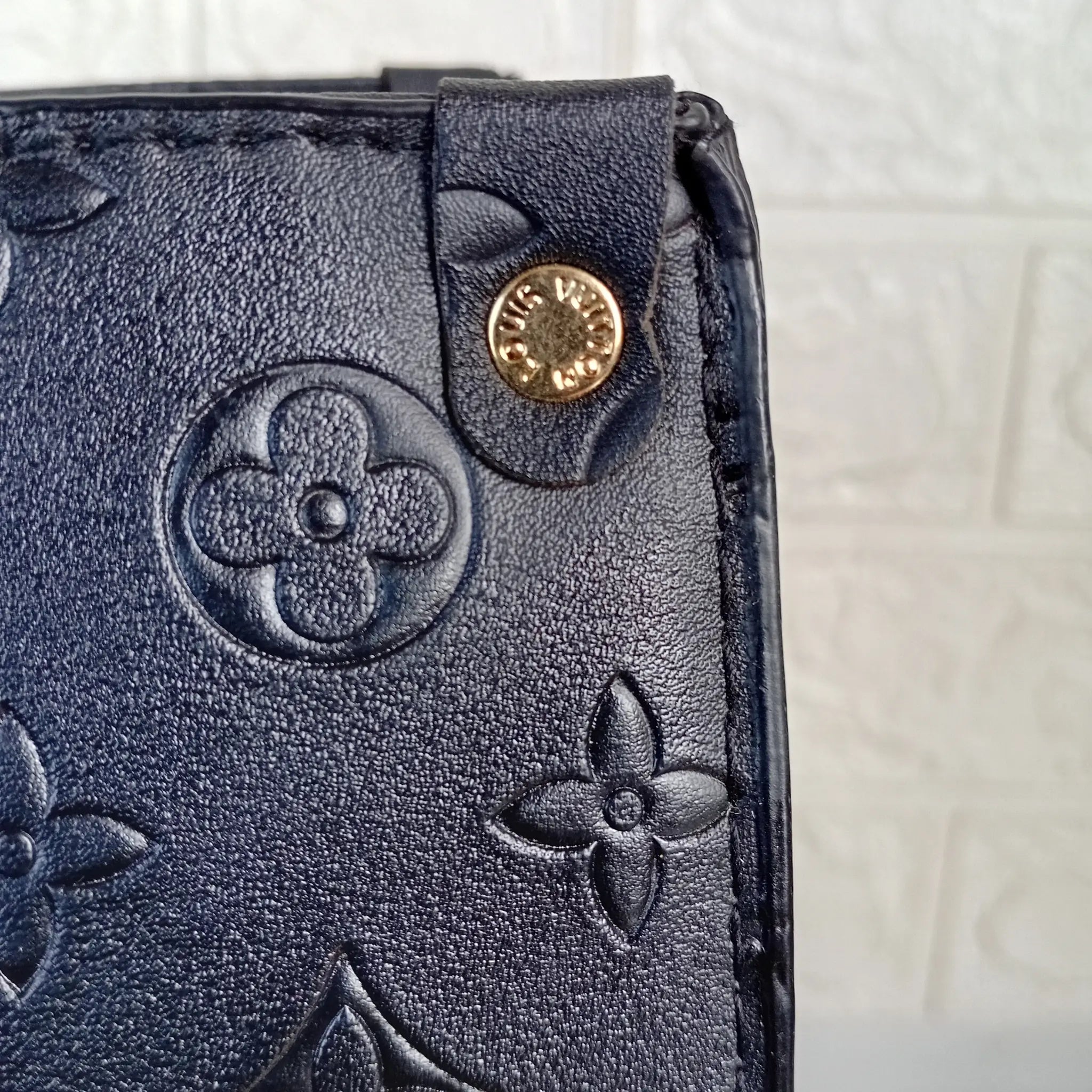 Louis Vuitton Bundle (Handbag + Wallet + 2 Straps) With BOX🎁