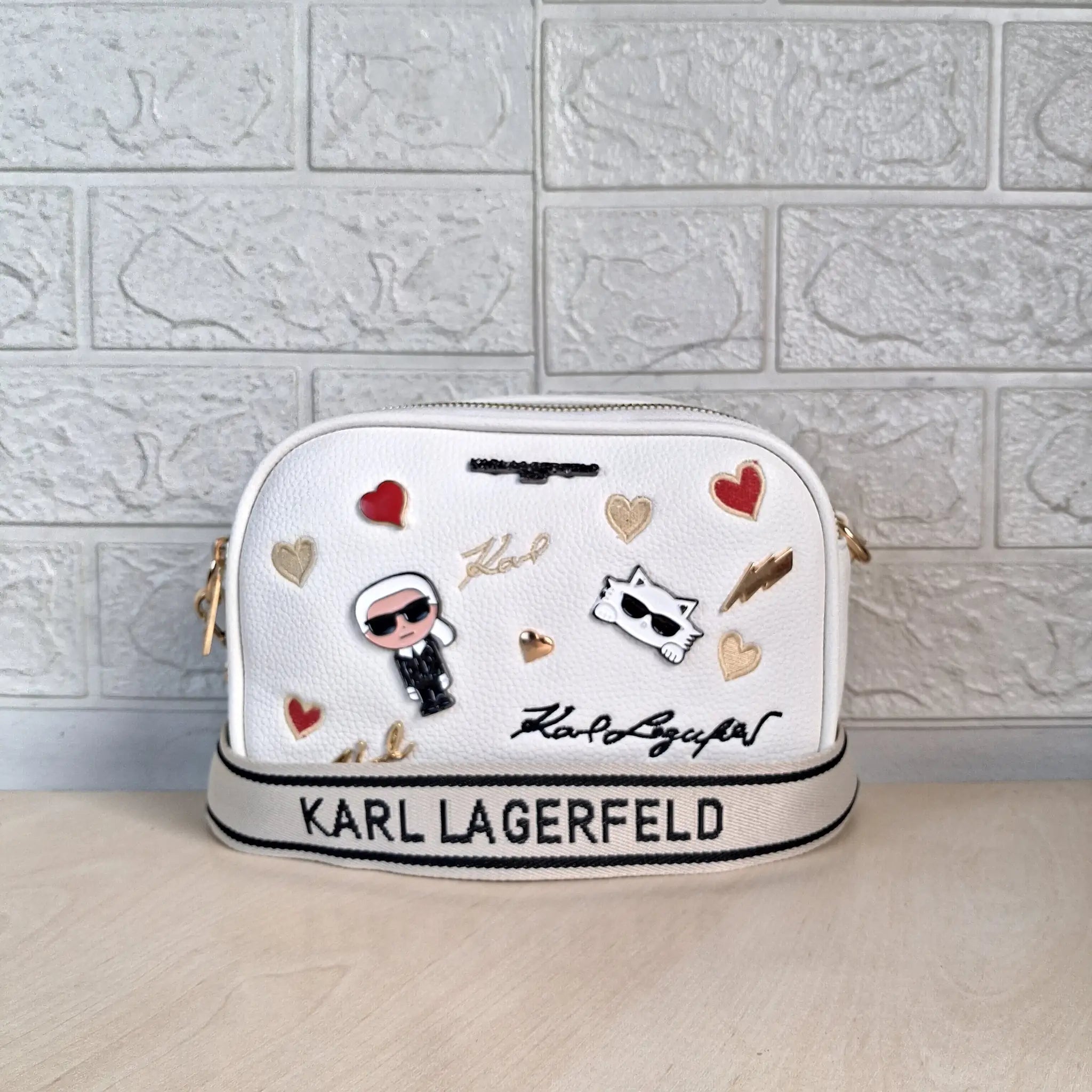 Karl Lagerfeld Handbag L- 27611