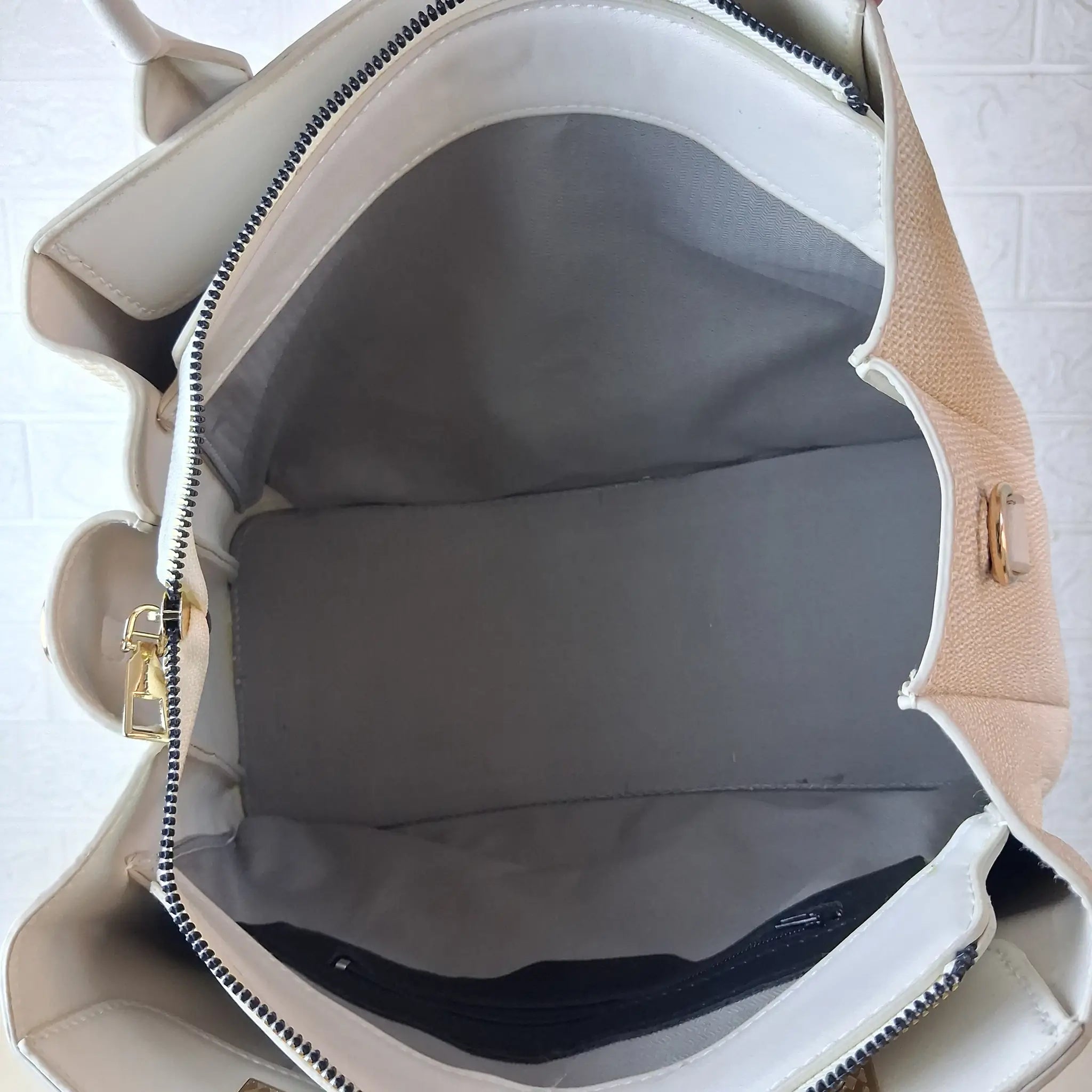 David Jones Handbag N- 408