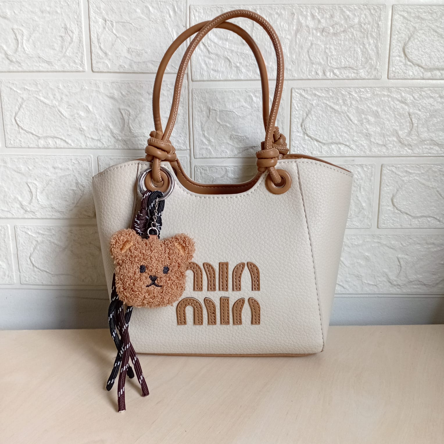 Miu Miu Handbag M- 291