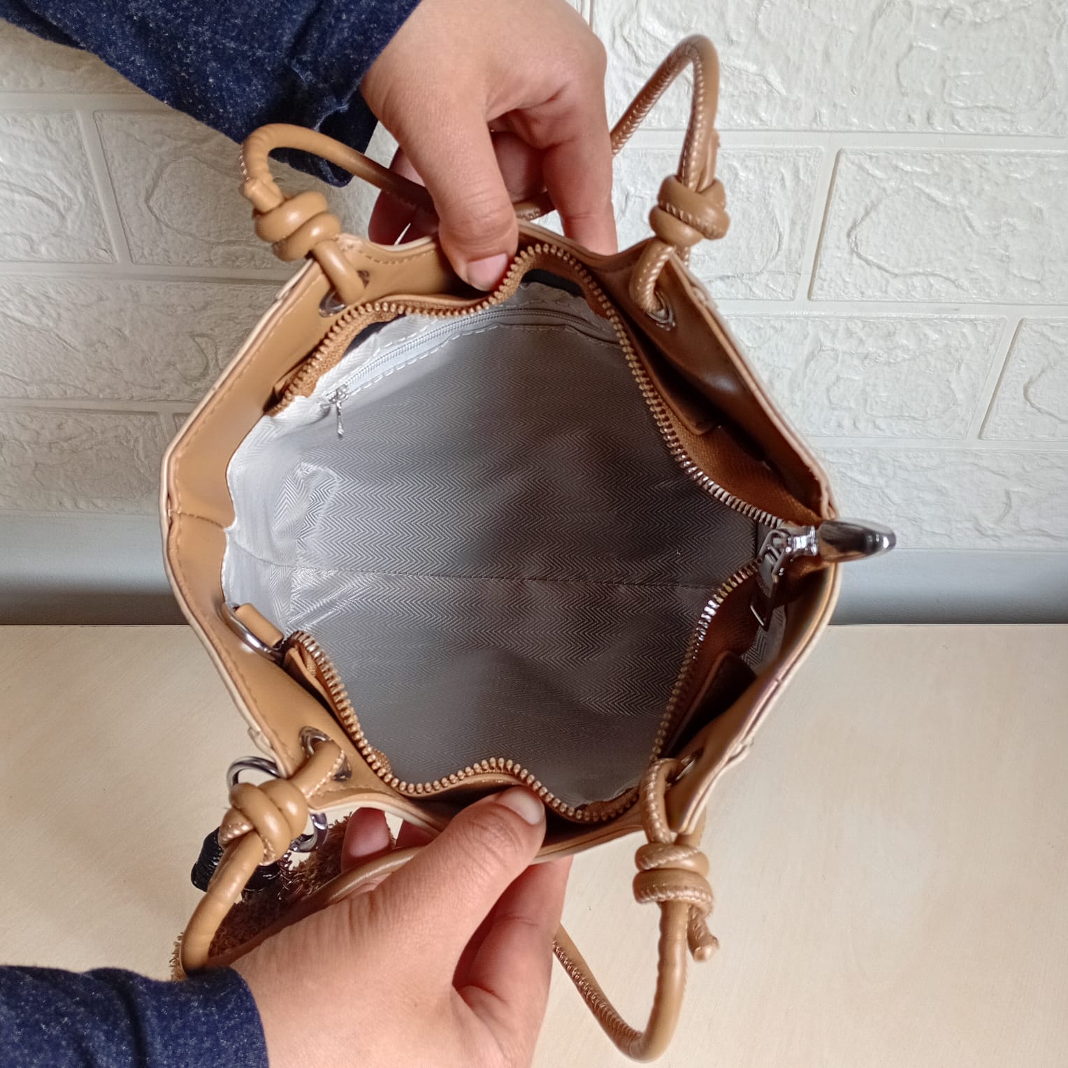 Miu Miu Handbag M- 291