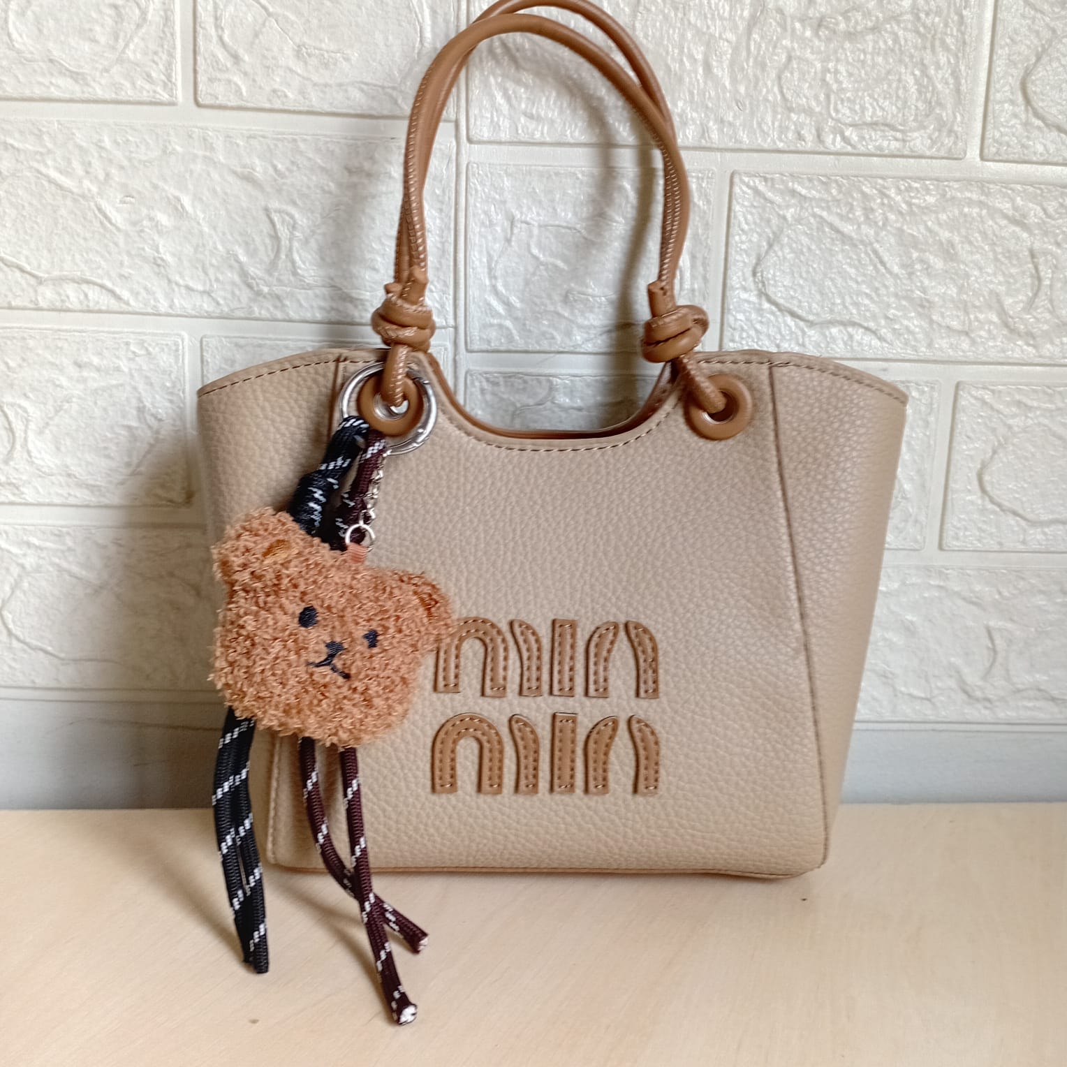 Miu Miu Handbag M- 291