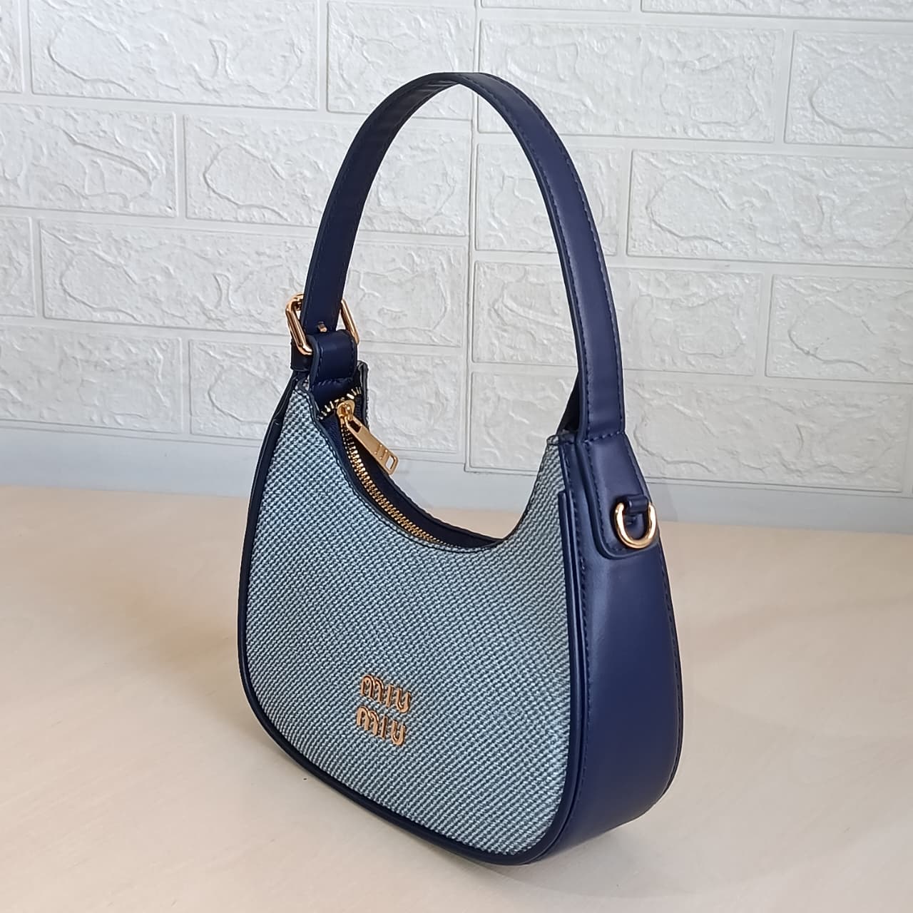 Miu Miu Handbag N- 299
