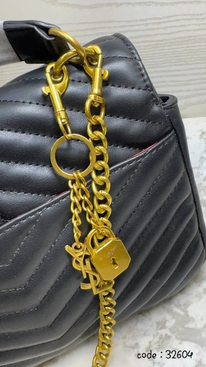Saint Laurent Handbag L- 32604