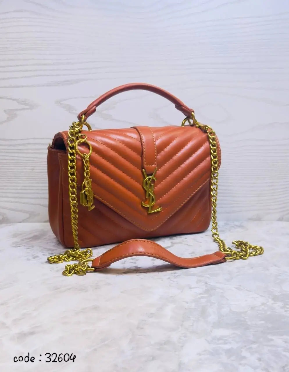 Saint Laurent Handbag L- 32604