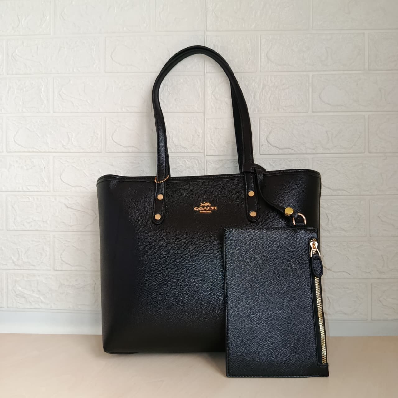 Coach Handbag N- 522