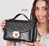 Gucci Handbag F- 990 With Box 🎁
