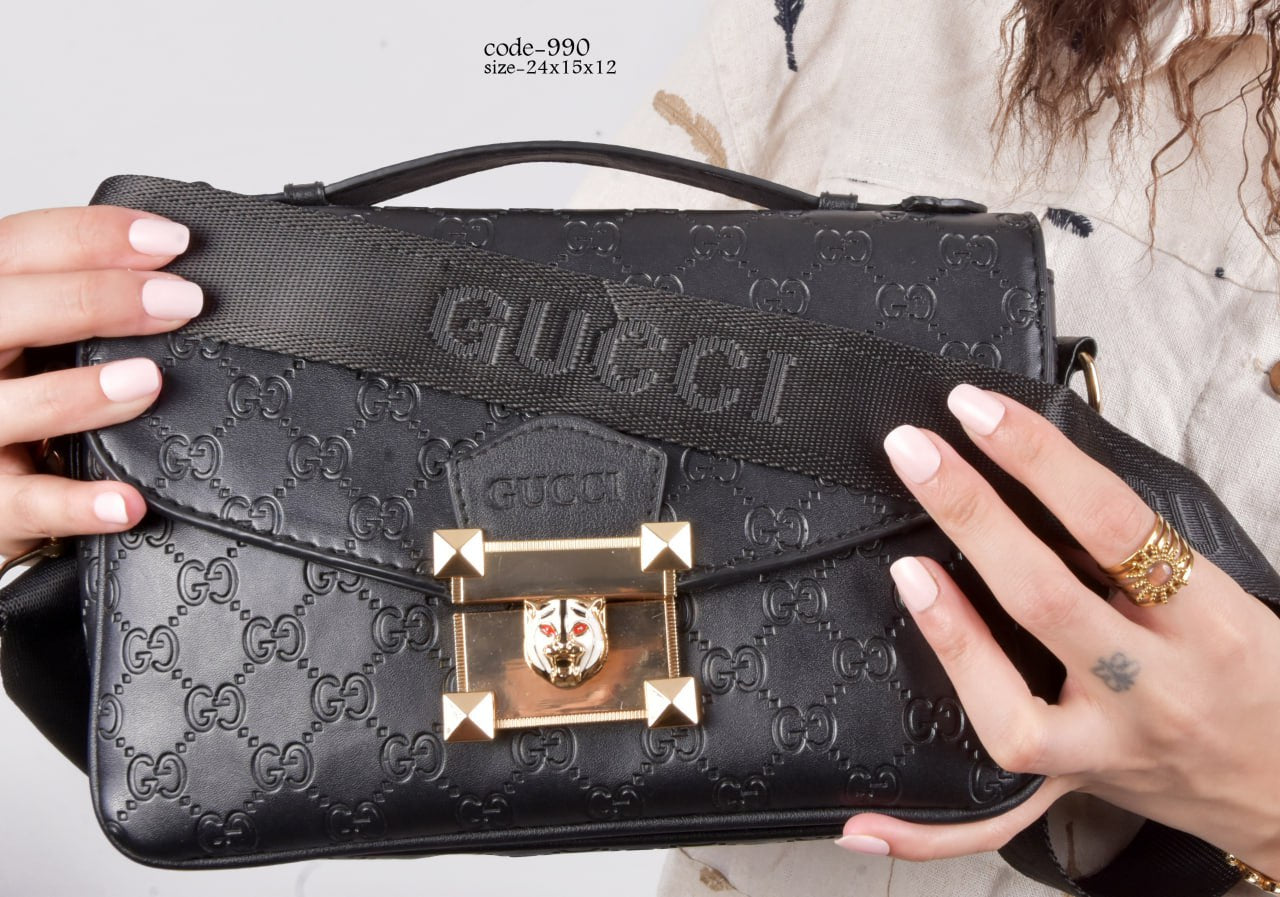 Gucci Handbag F- 990 With Box 🎁