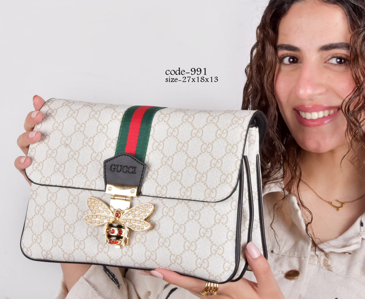 Gucci Handbag F- 991 With Box 🎁