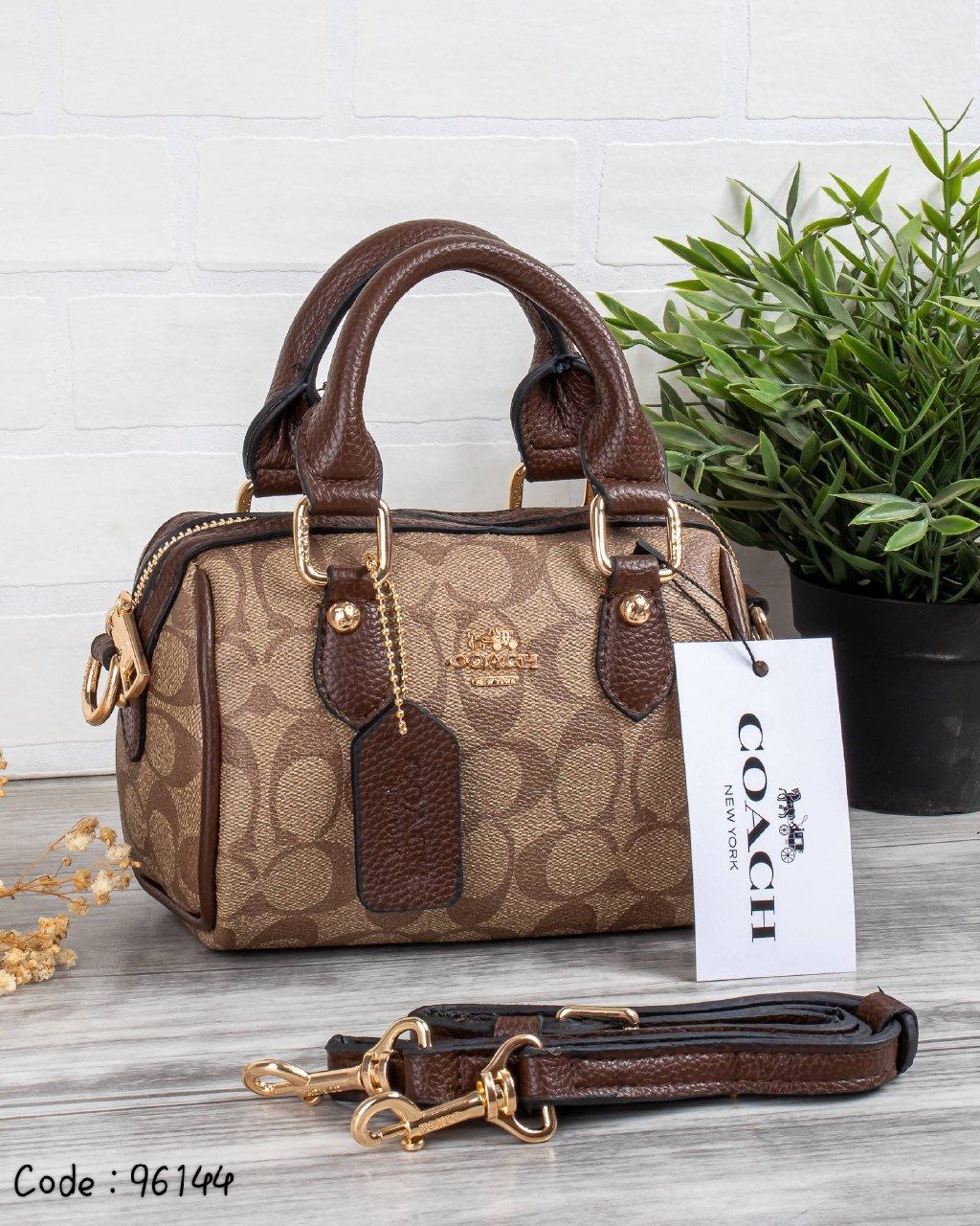 Coach Handbag L- 96144 -2