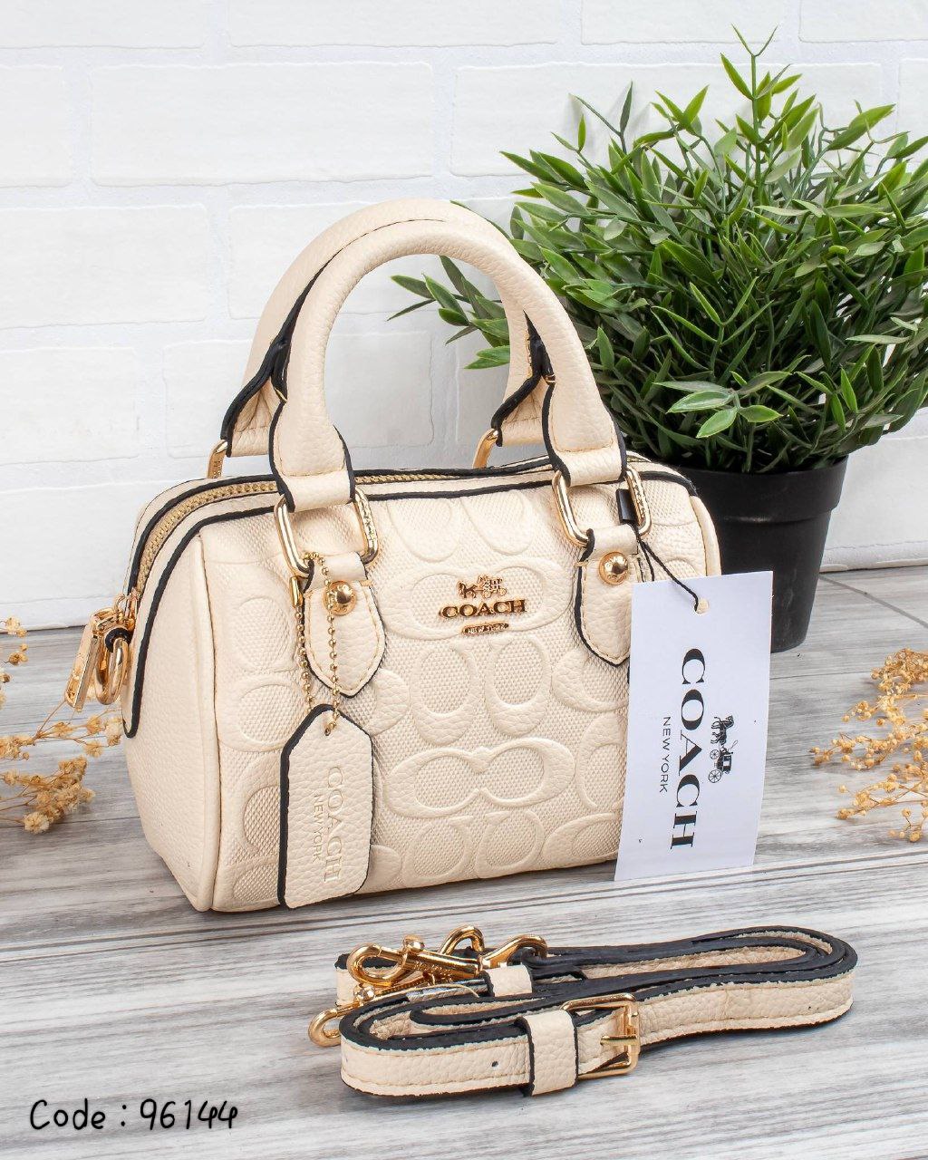Coach Handbag L- 96144