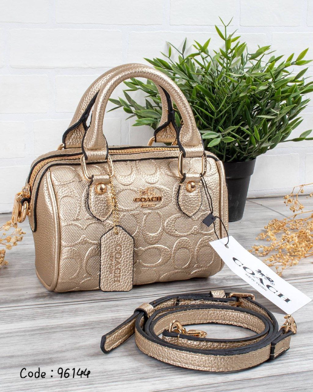 Coach Handbag L- 96144