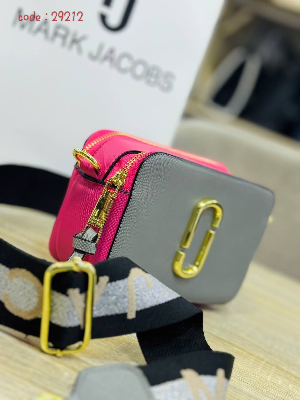 Marc Jacobs Handbag L- 29212 With Box🎁