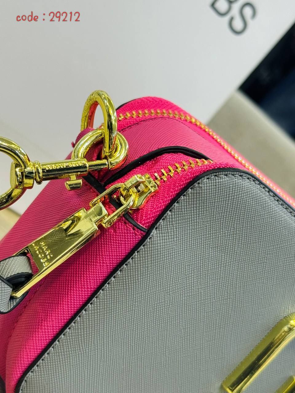 Marc Jacobs Handbag L- 29212 With Box🎁