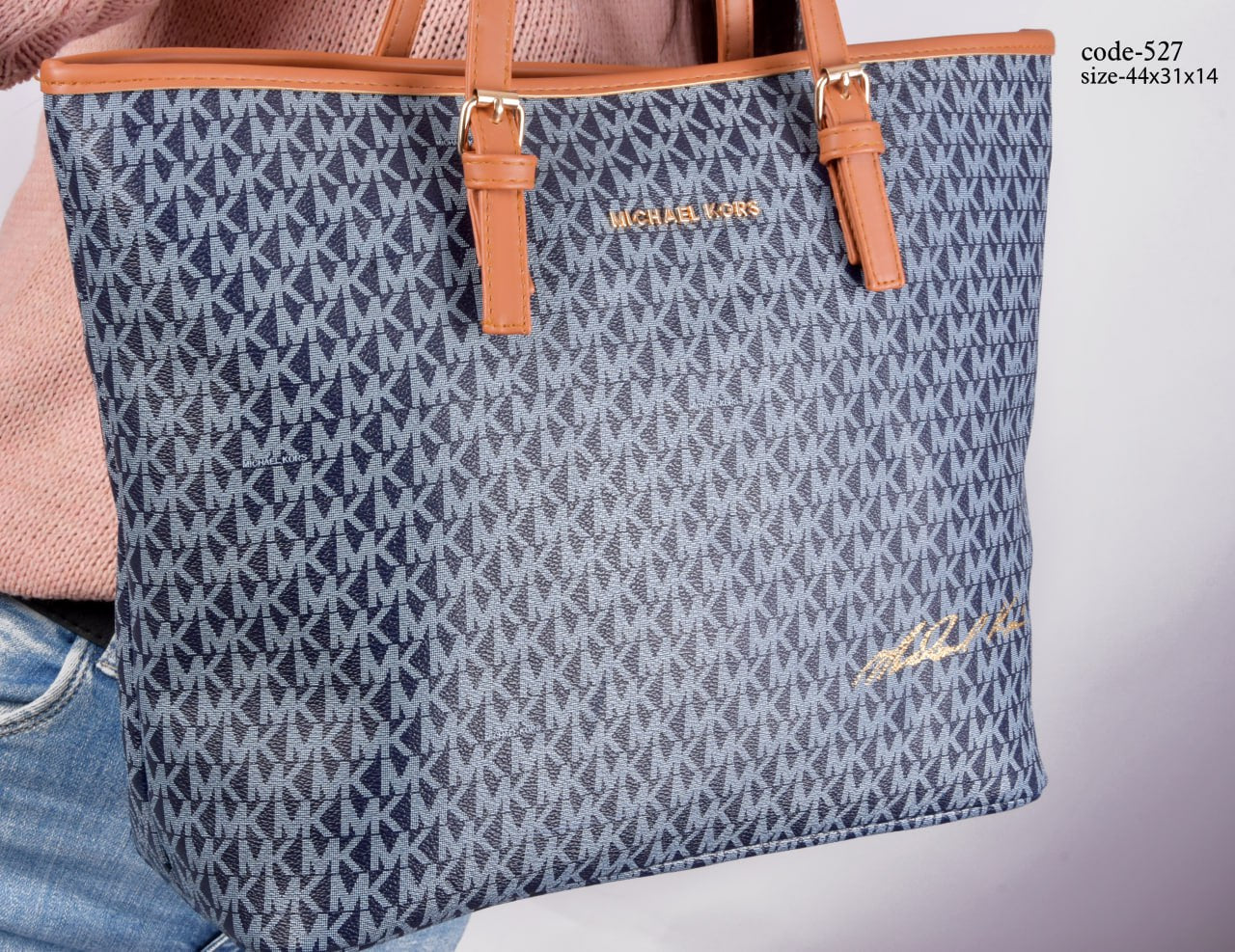 Michael Kors Handbag F- 527