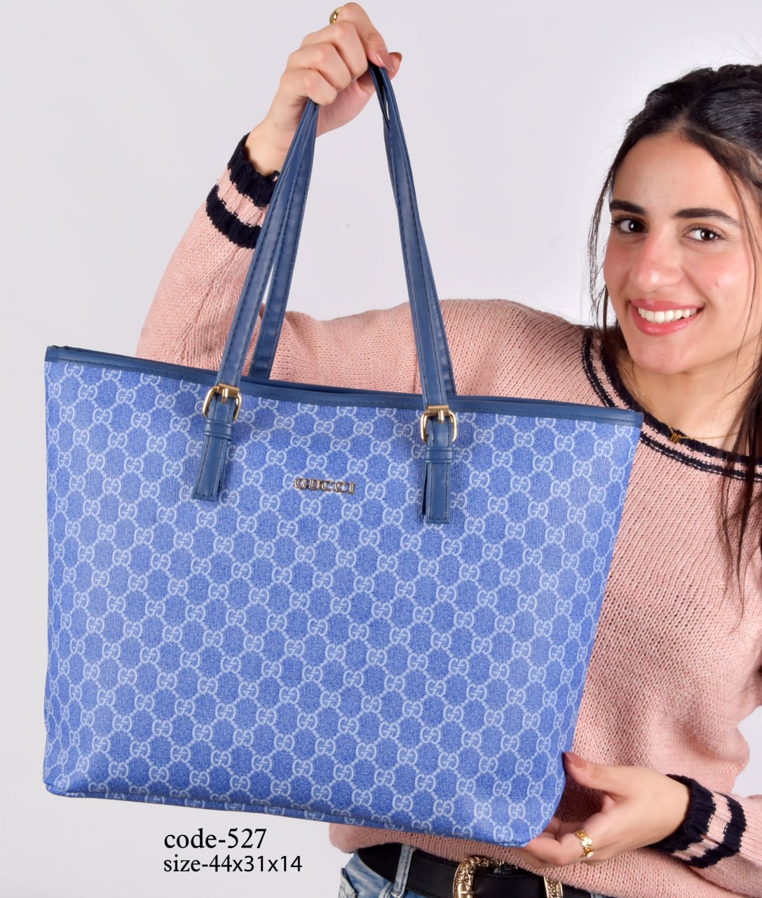 Gucci Handbag F- 527