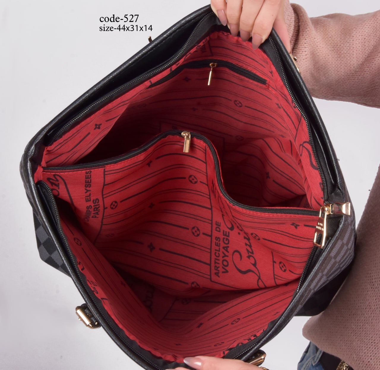 Louis Vuitton Handbag F- 527 S