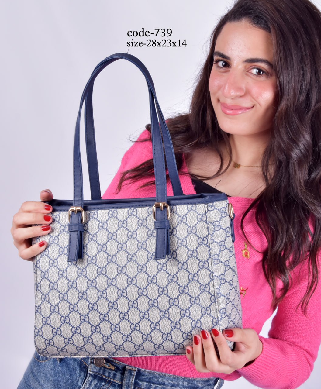 GUCCI Handbag F- 739