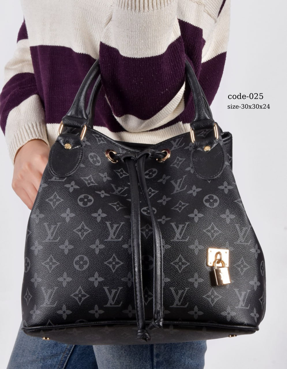 Louis Vuitton Handbag F-025 S