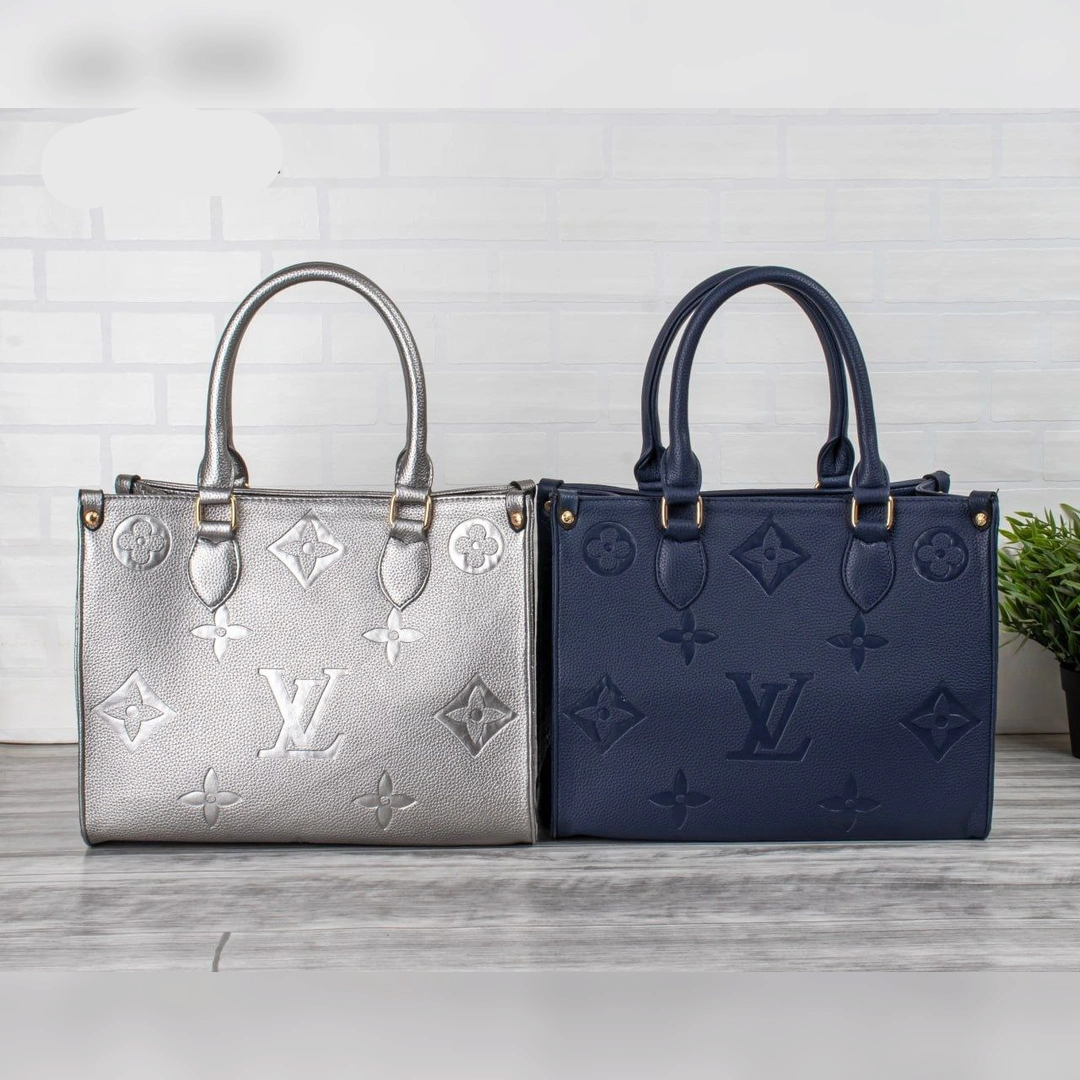 Louis Vuitton Handbag L- 12663