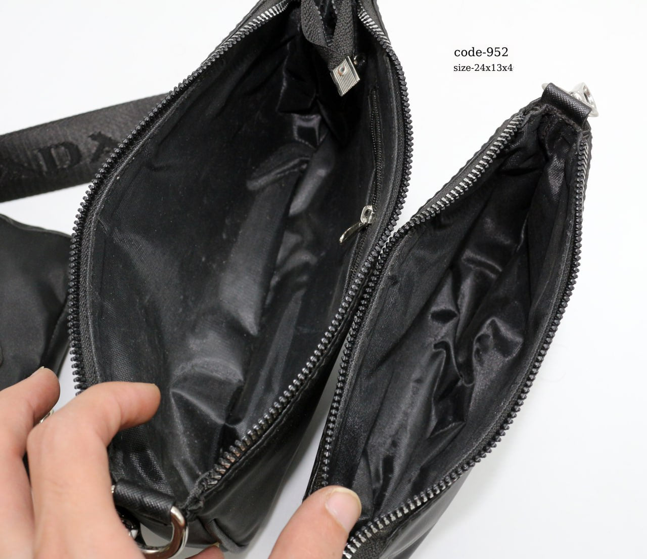 Prada Handbag F- 952