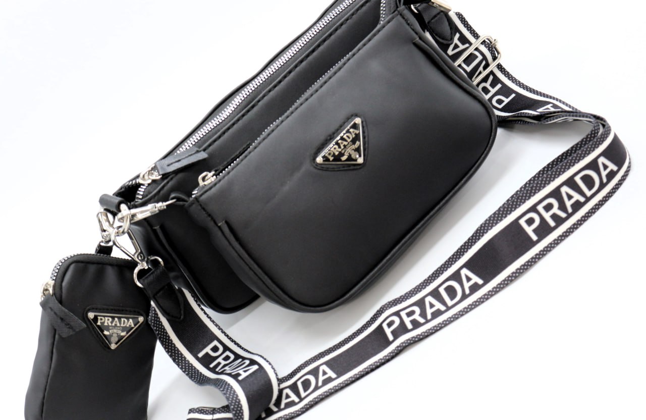 Prada Handbag F- 952
