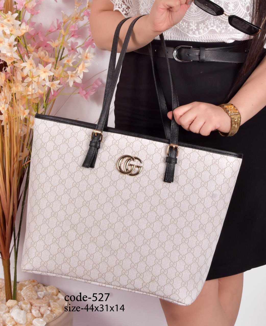 Gucci Handbag F- 527