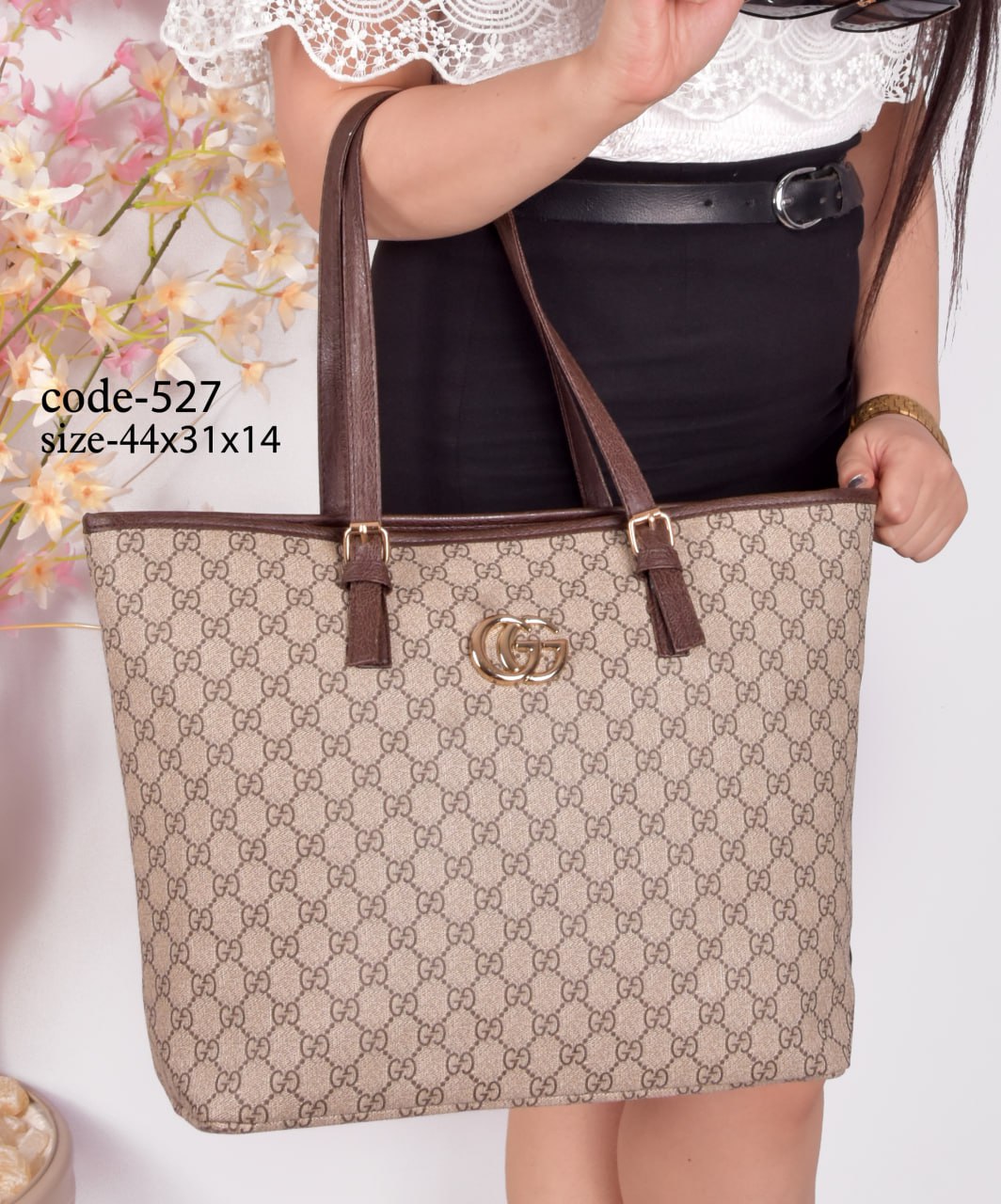 Gucci Handbag F- 527