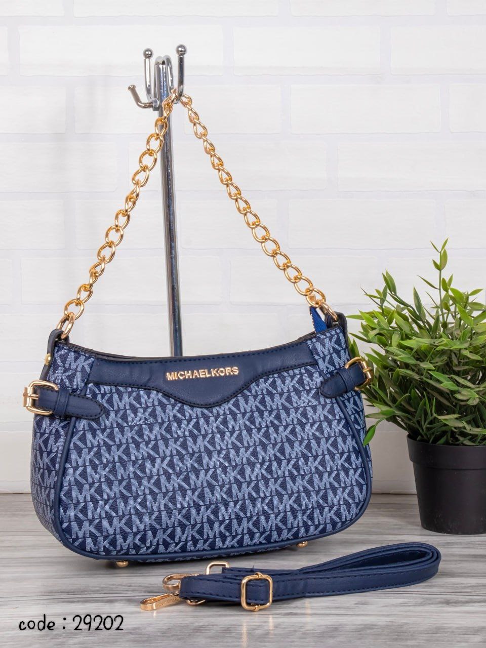 Michael Kors Handbag L- 29202