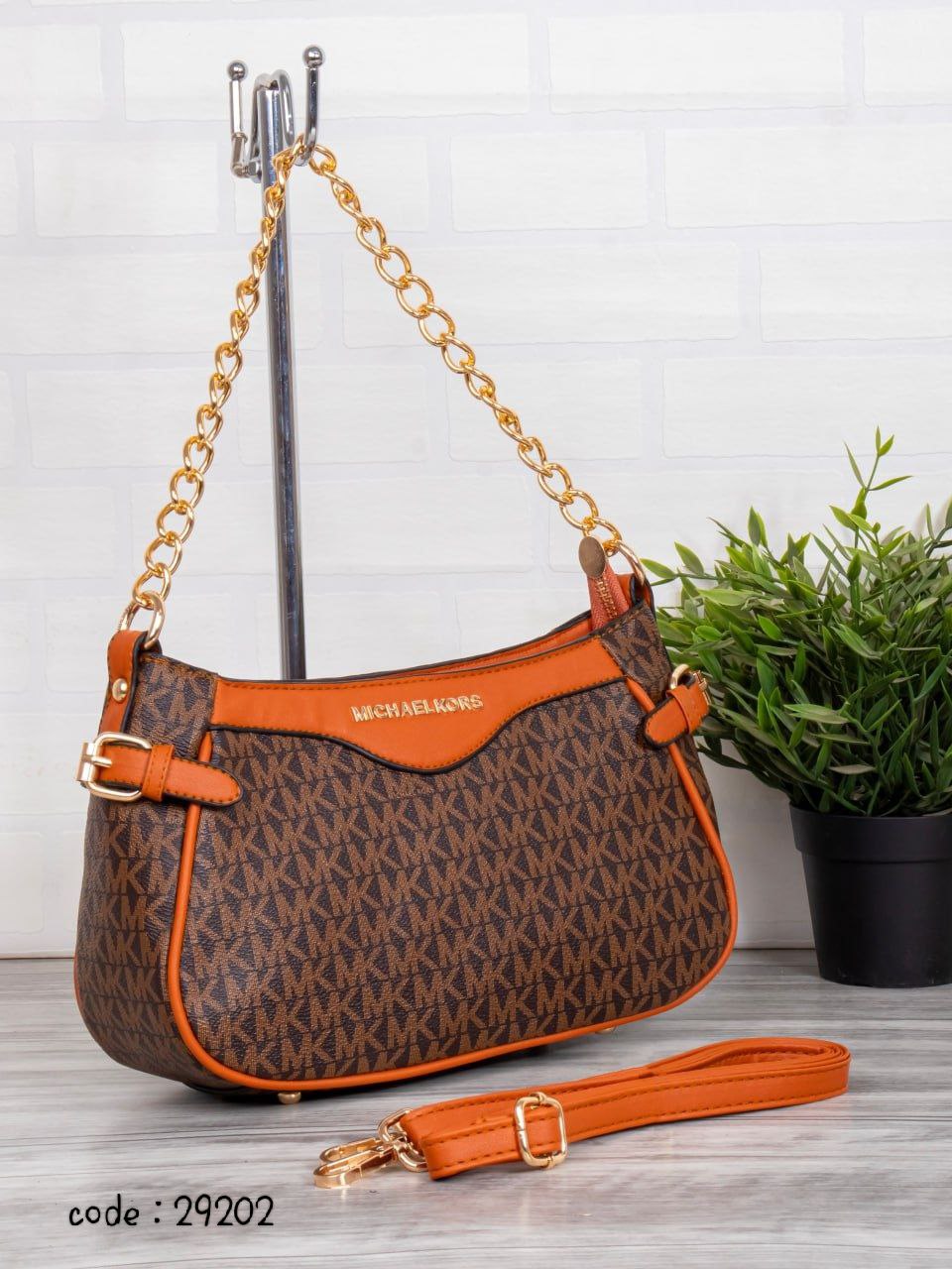 Michael Kors Handbag L- 29202