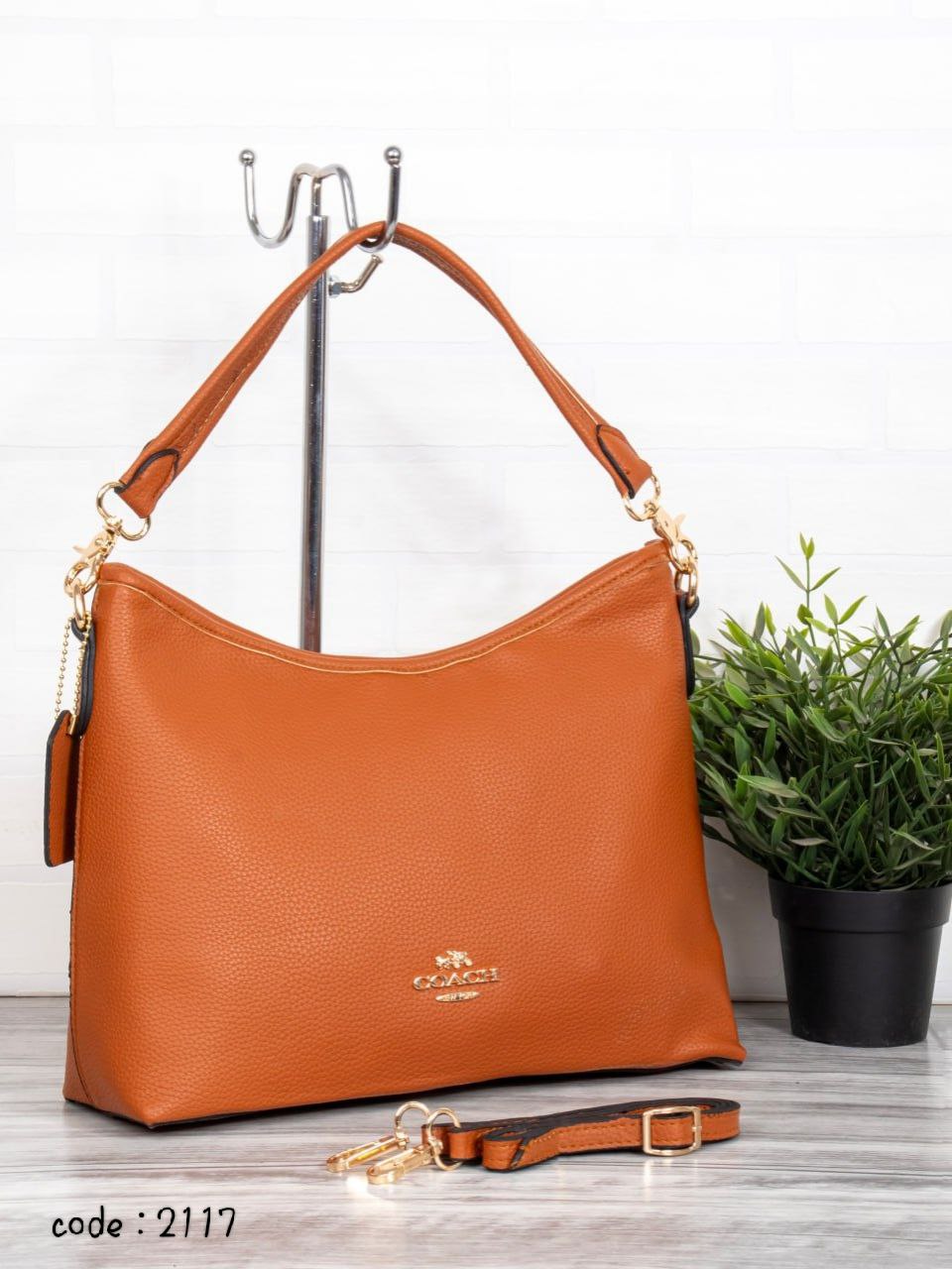 Coach Handbag L- 2117