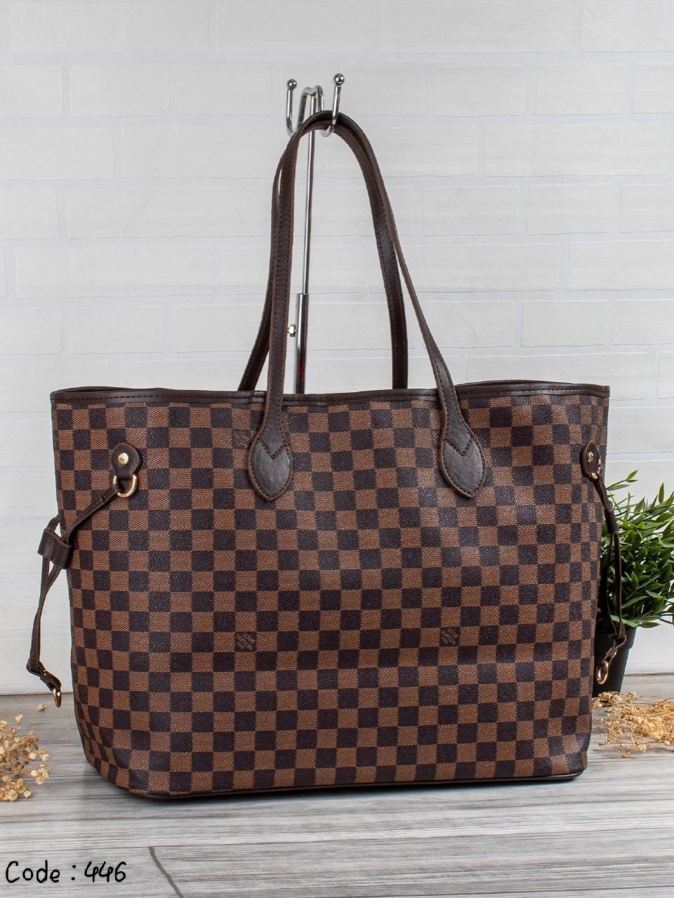 Louis Vuitton Handbag L- 446