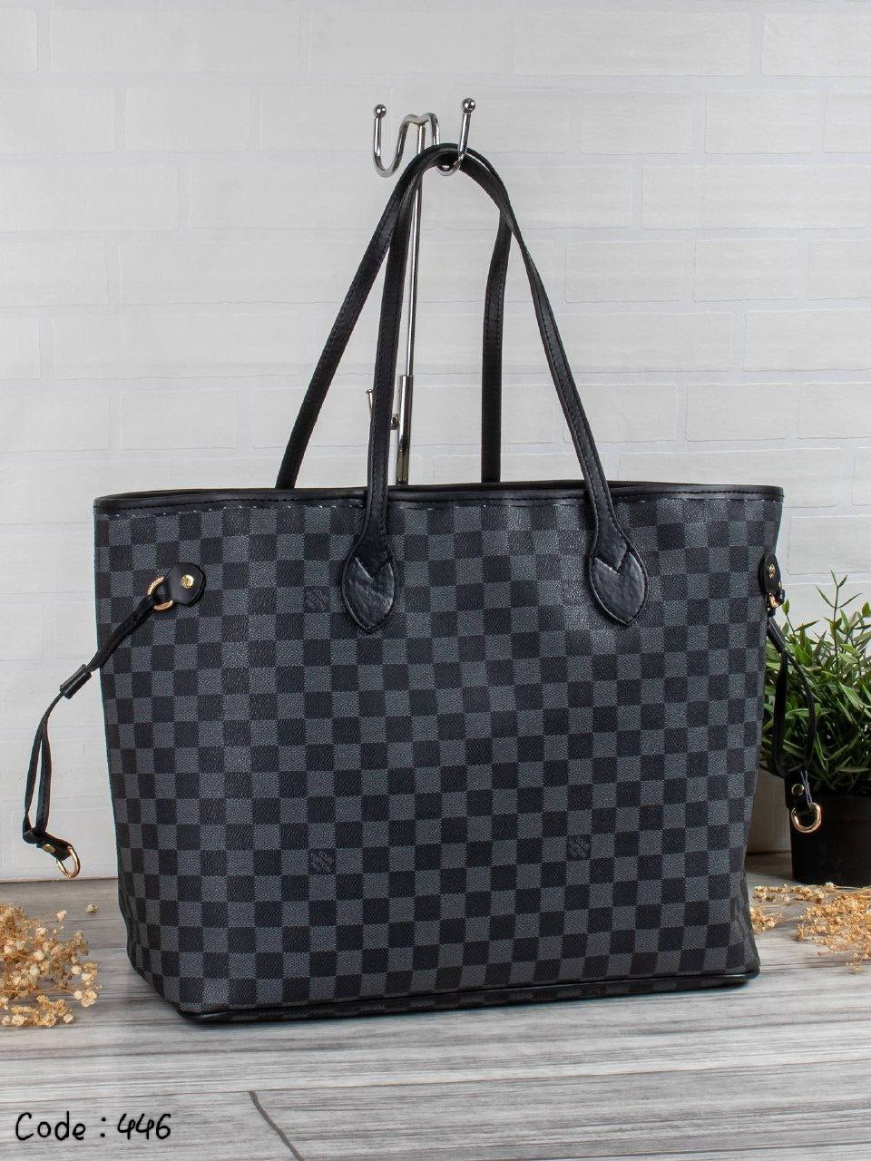 Louis Vuitton Handbag L- 446