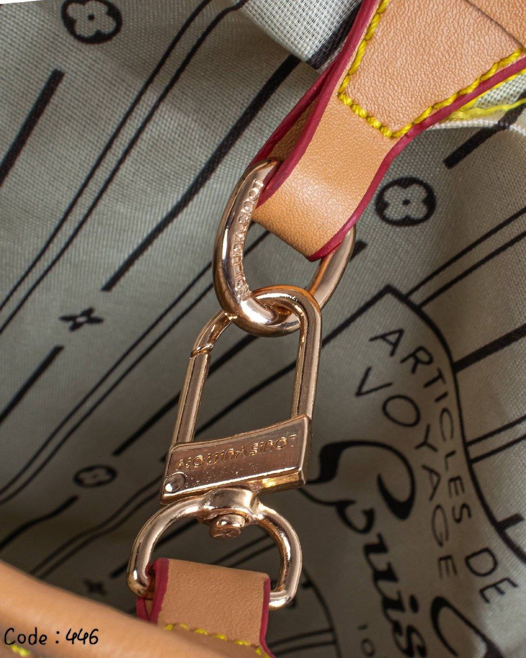 Louis Vuitton Handbag L- 446