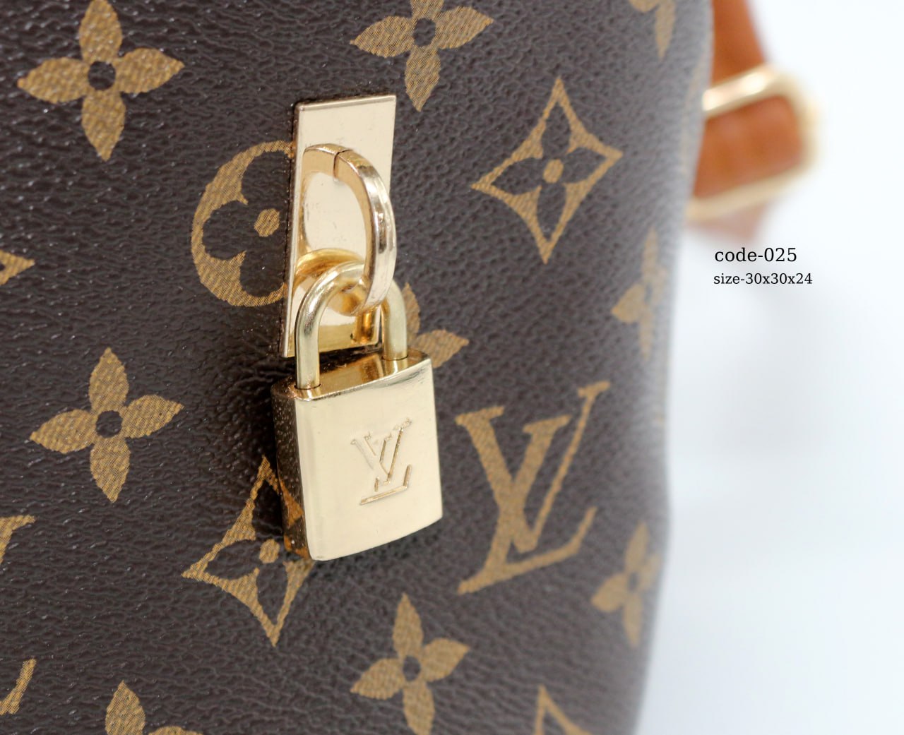 Louis Vuitton Handbag F-025 S