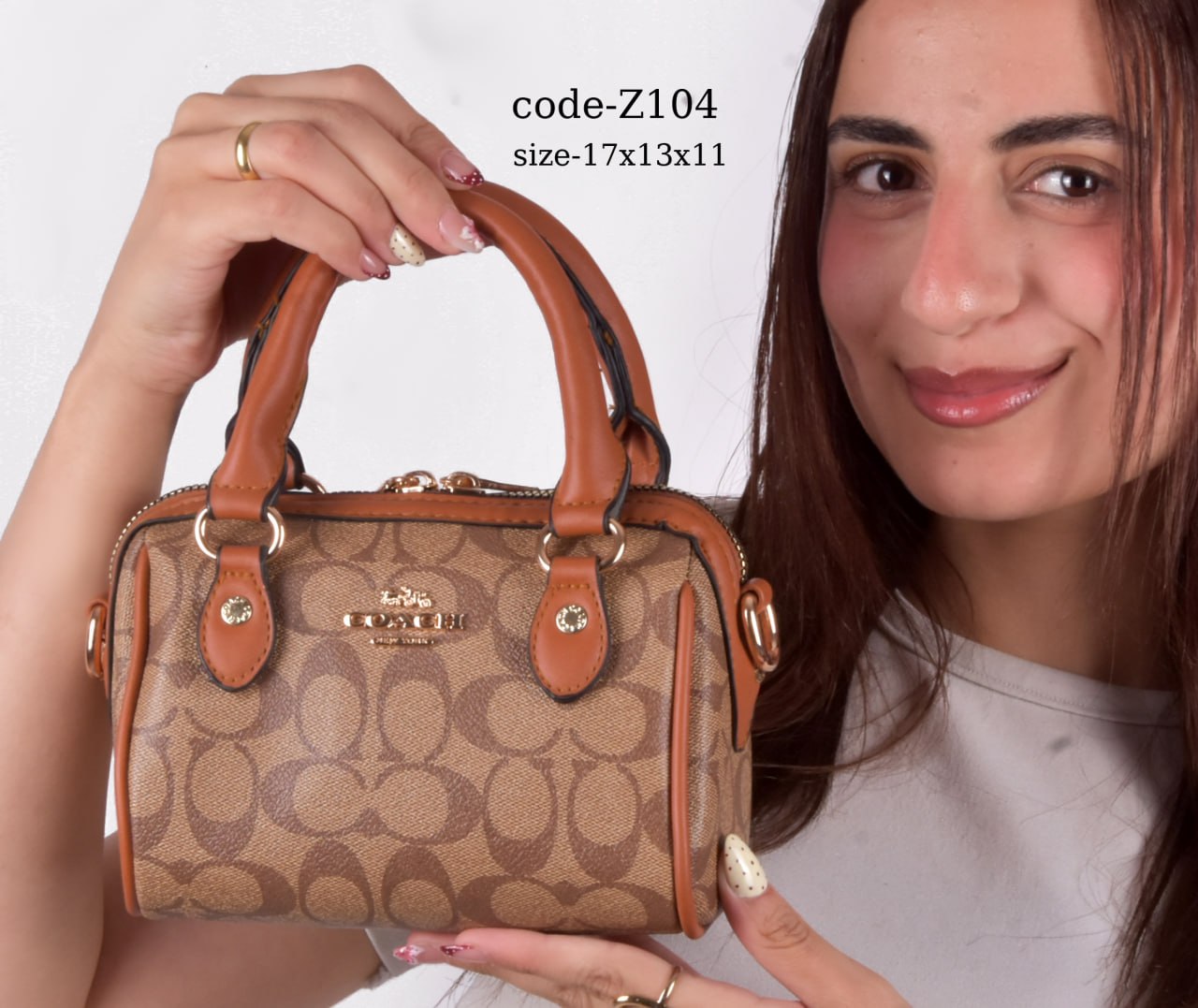 Coach Handbag F- Z104
