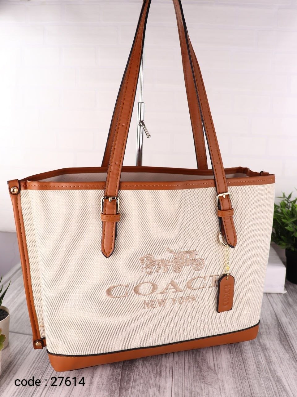 Coach Handbag L- 27614