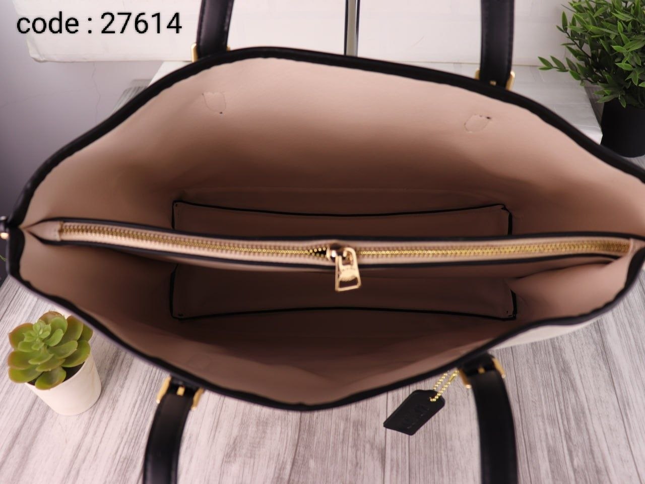 Coach Handbag L- 27614