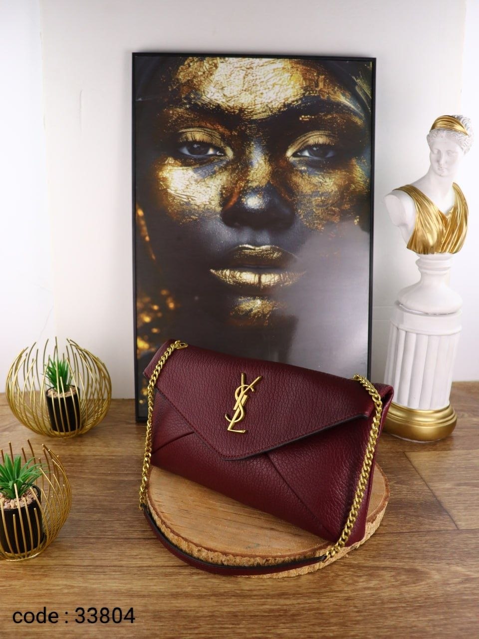 Saint Laurent Crossbody Clutch L- 33804