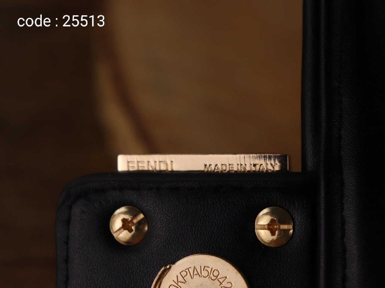 Fendi Shoulder Bag L- 25513