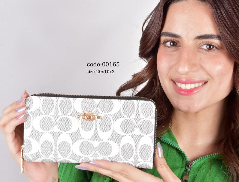 Coach Wallet F- 00165