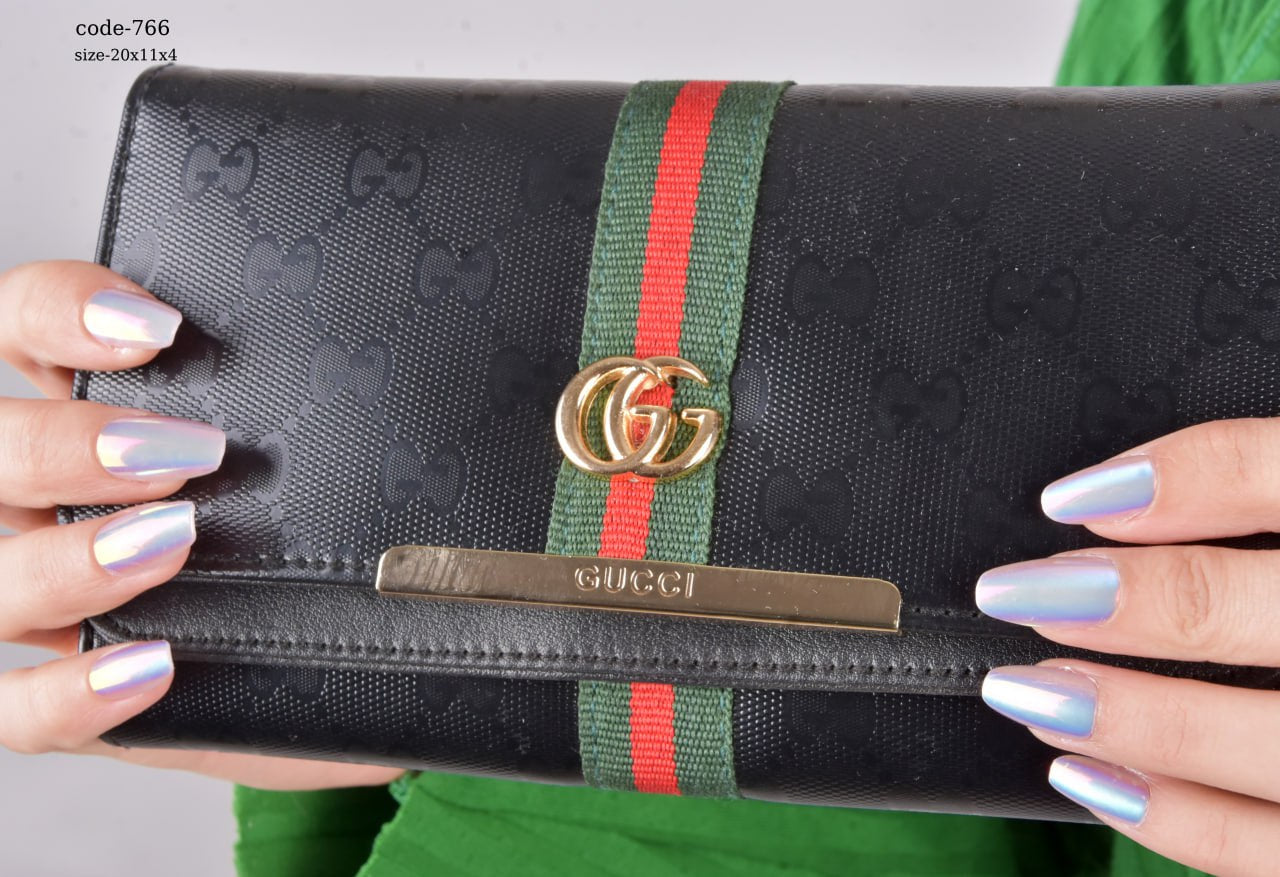 GUCCI Wallet F- 766