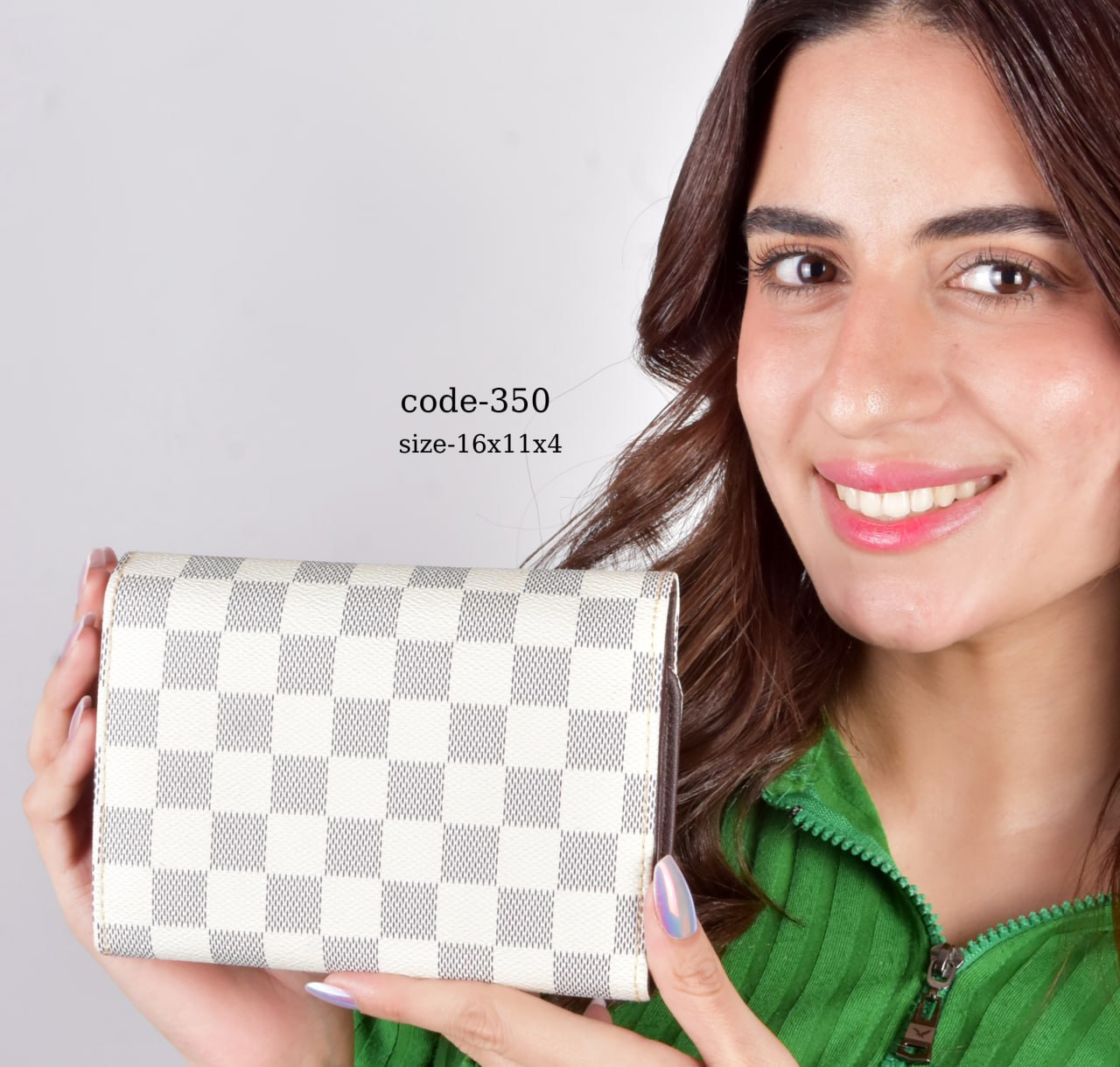 Louis Vuitton Wallet F- 350