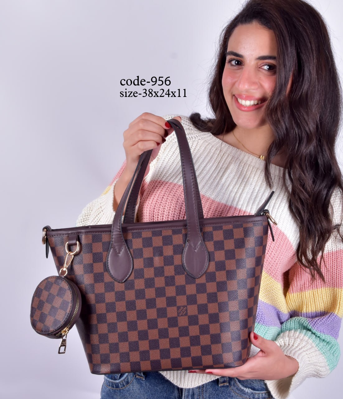 Louis Vuitton Handbag F- 956