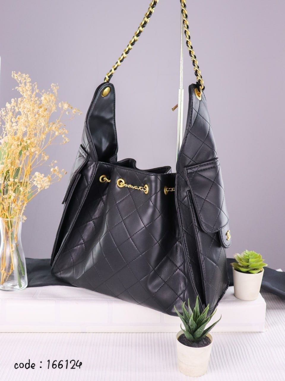Chanel Handbag L- 166124