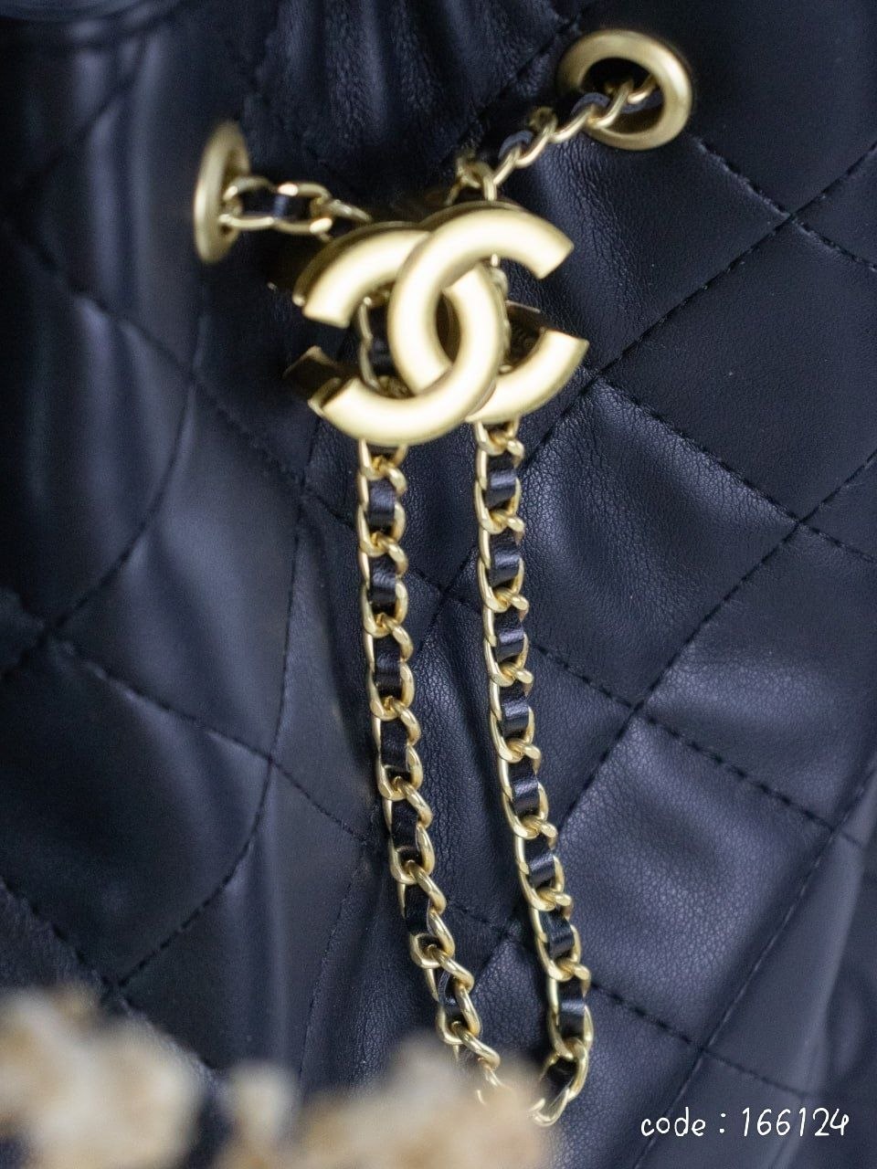 Chanel Handbag L- 166124